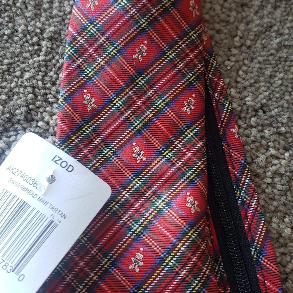 Boys IZOD tie